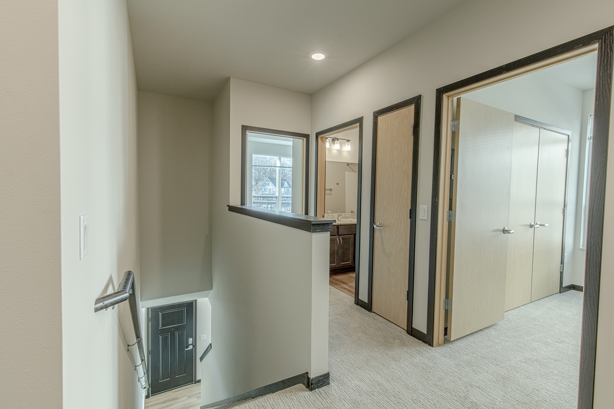 386Rise Madison Shoot 1--111.jpg